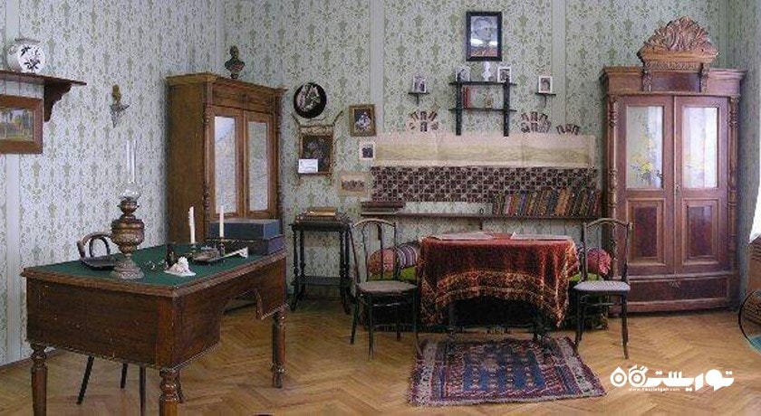  خانه موزه هومانس تومانیان شهر ارمنستان کشور ایروان