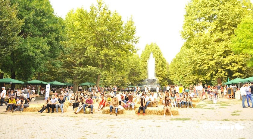 سرگرمی پارک انگلیسی شهر ارمنستان کشور ایروان