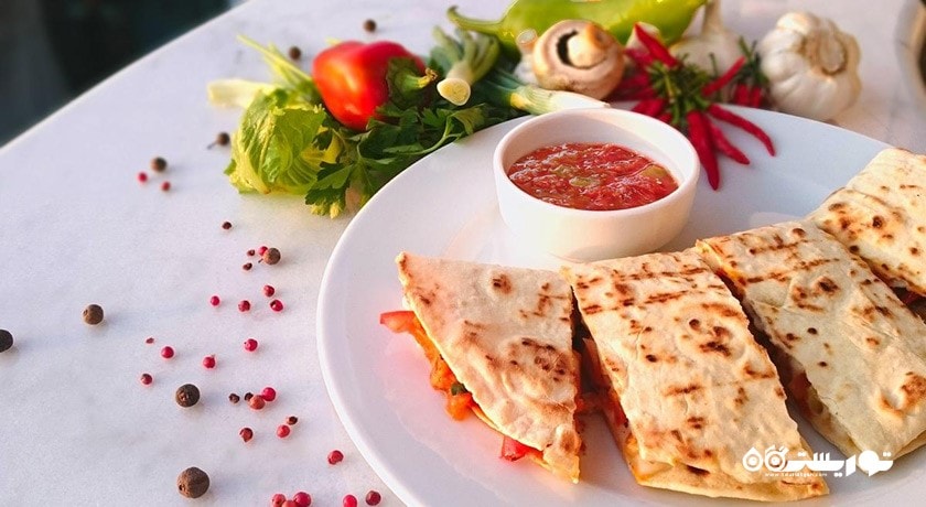 رستوران چارنتس شماره 28 -  شهر ایروان