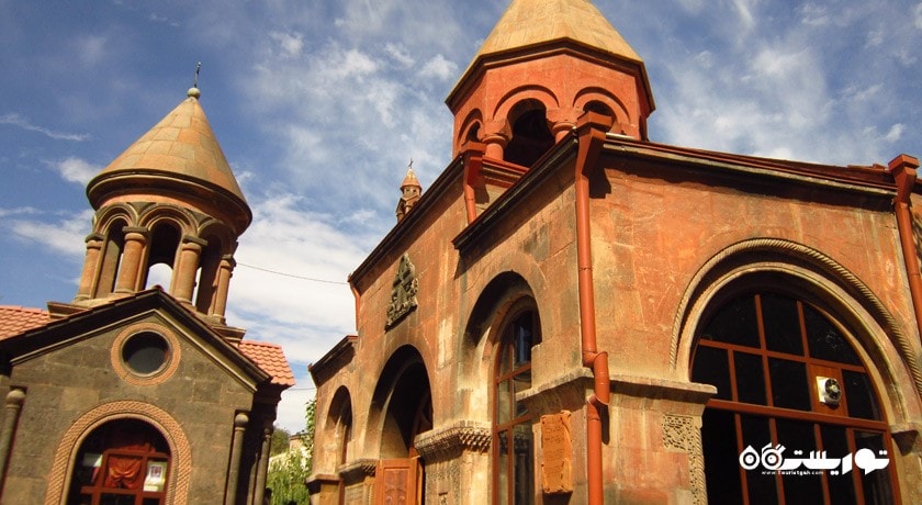  کلیسای زورآوور آستواتساتسین مقدس شهر ارمنستان کشور ایروان