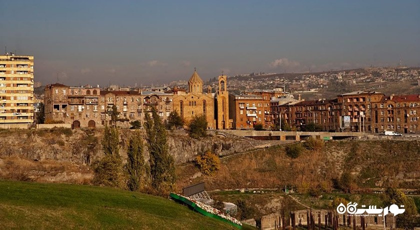  کلیسای جامع سارکیس مقدس شهر ارمنستان کشور ایروان