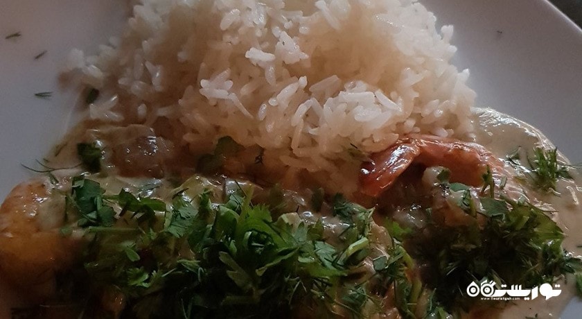 رستوران کلوب جاز ملخص شهر ایروان 