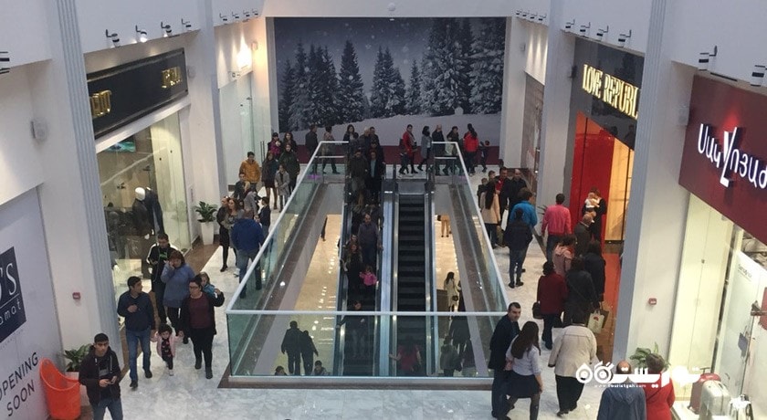 مرکز خرید ریو مال شهر ارمنستان کشور ایروان