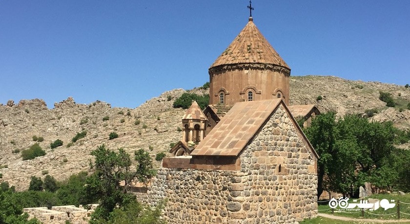 کلیسای صلیب مقدس -  شهر وان