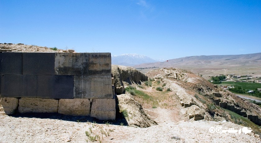 قلعه چاووش تپه (ساردورینیلی) -  شهر وان