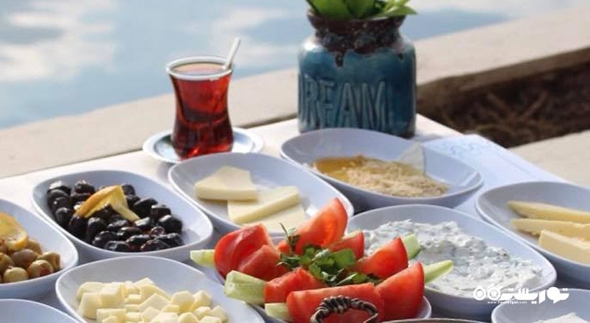 رستوران مارتی کافه شهر وان 