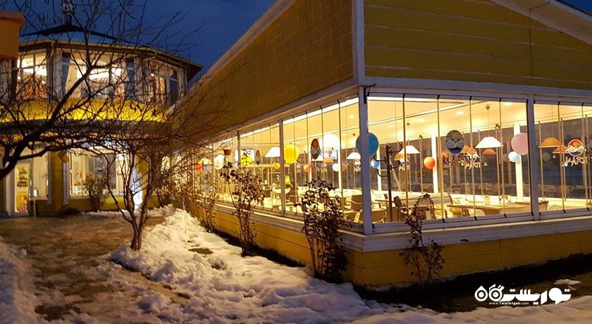 رستوران مارتی کافه شهر وان 