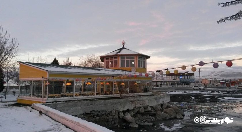 رستوران مارتی کافه شهر وان 