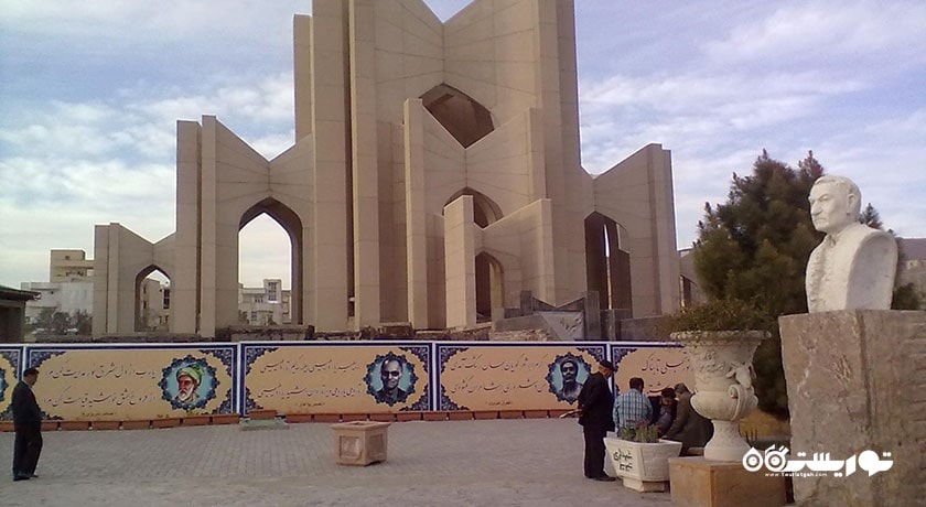  مقبره الشعرا شهرستان آذربایجان شرقی استان تبریز