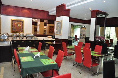 نمای رستوران هتل کلاریج دبی