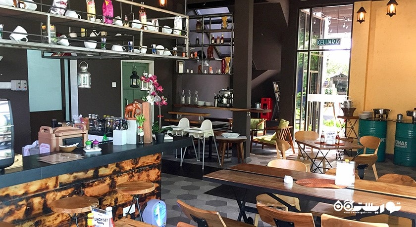 کافه گاجا تیگا هتل مالوری