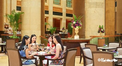 بار کورت یارد هتل فولرتن سنگاپور