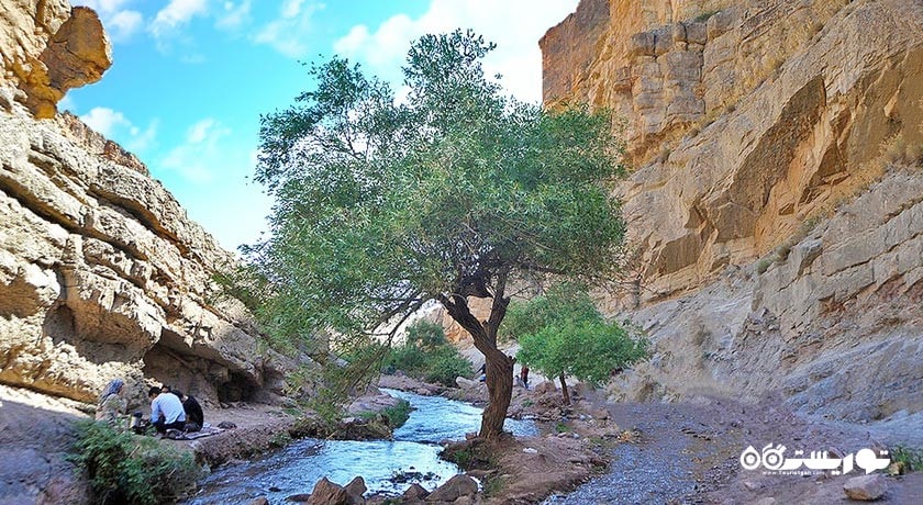 آبشار آبگرم -  شهر کلات