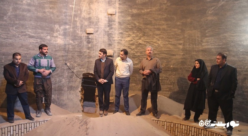 حمام و آب انبار کاکامیر -  شهر بافق