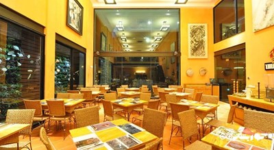 رستوران ل گلری هتل ل ورنیساژ