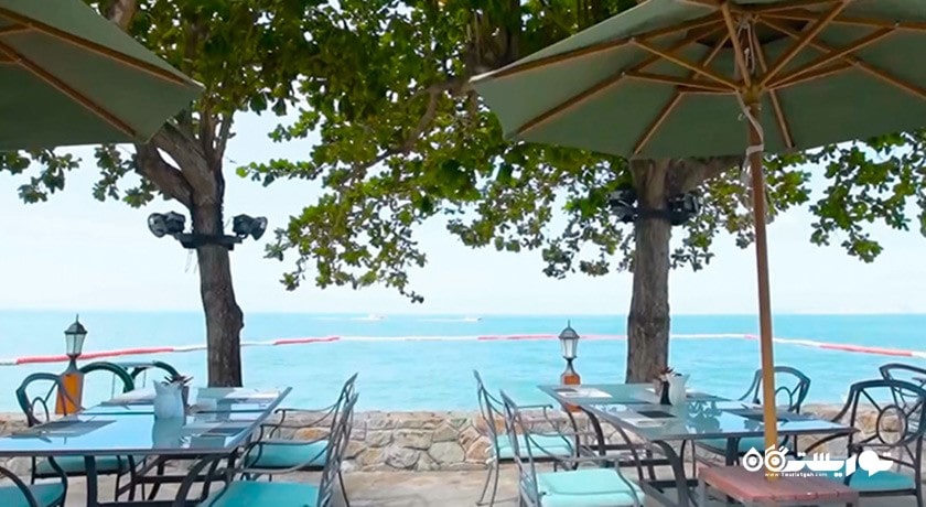 نمایی از کلاب ساحلی بریز