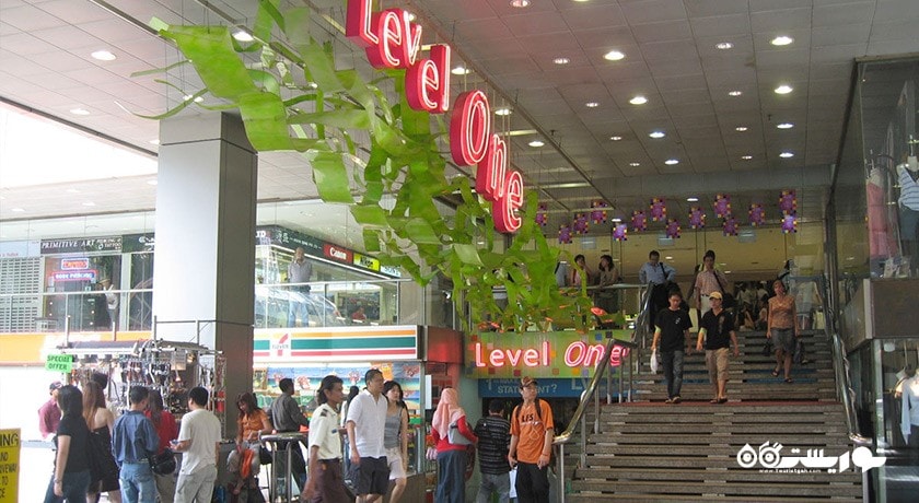 مرکز خرید مرکز خرید فار ایست پلازا شهر سنگاپور کشور سنگاپور