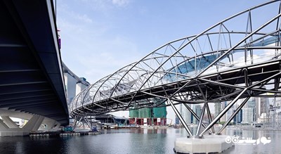 سرگرمی پل هلیکس شهر سنگاپور کشور سنگاپور