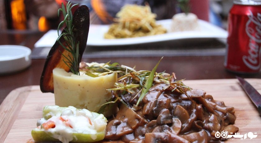 رستوران رستوران اوتانتیک بوتیک شهر آنتالیا 