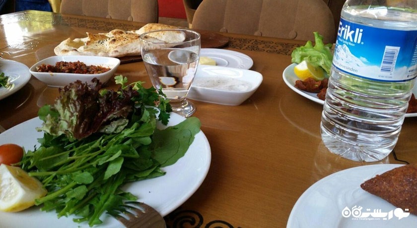 رستوران رستوران سلطانیار کباپچیسی شهر آنتالیا 