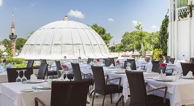 رستوران ماتباه هتل اتمن امپریال