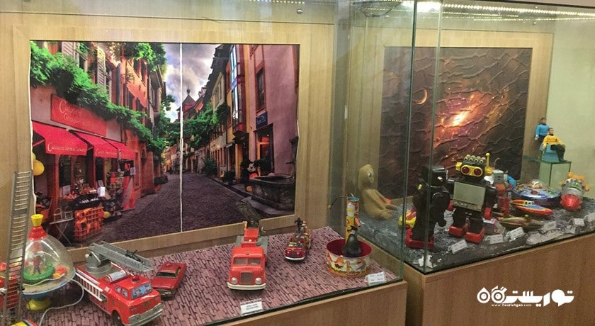  موزه بازی ها و اسباب بازی های عمران بارادان شهر ترکیه کشور ازمیر