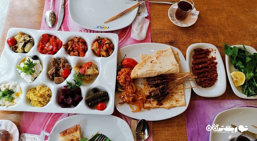 رستوران رستوران توپجو شهر ازمیر 