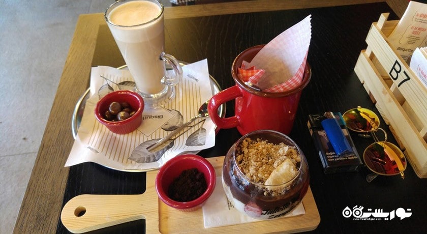 رستوران کافه بیسکوییت شهر ازمیر 