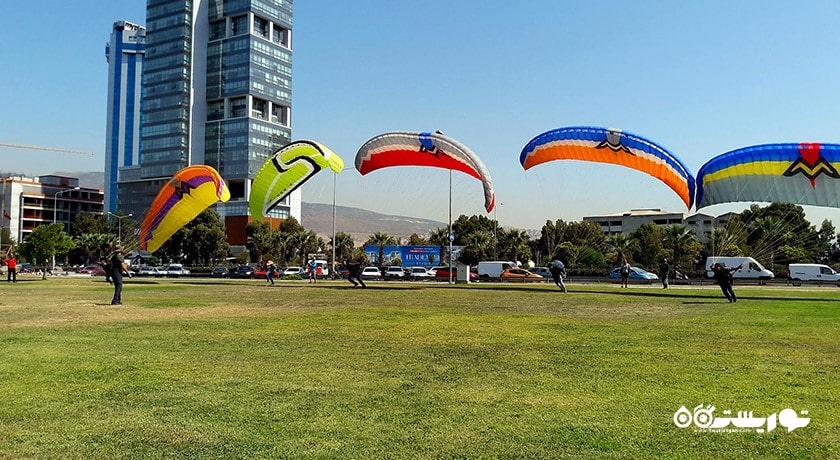 پاراگلایدر در ازمیر -  شهر ازمیر