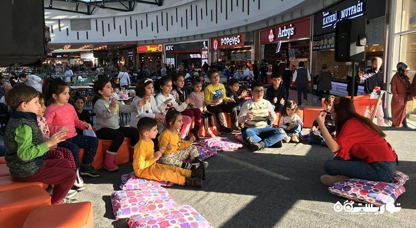 مرکز خرید مرکز خرید پودیوم شهر ترکیه کشور آنکارا