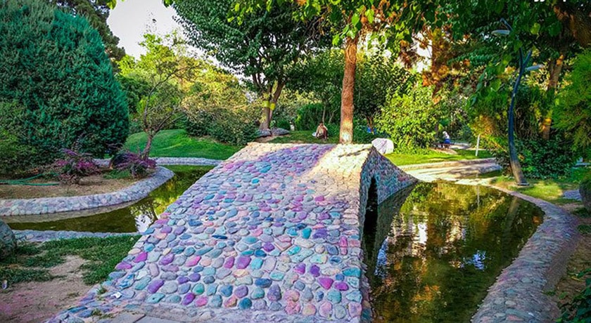  پارک لاله شهر تهران استان تهران