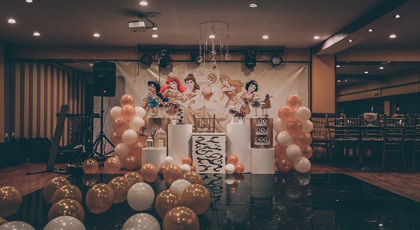  سرزمین عجایب تیراژه شهر تهران استان تهران