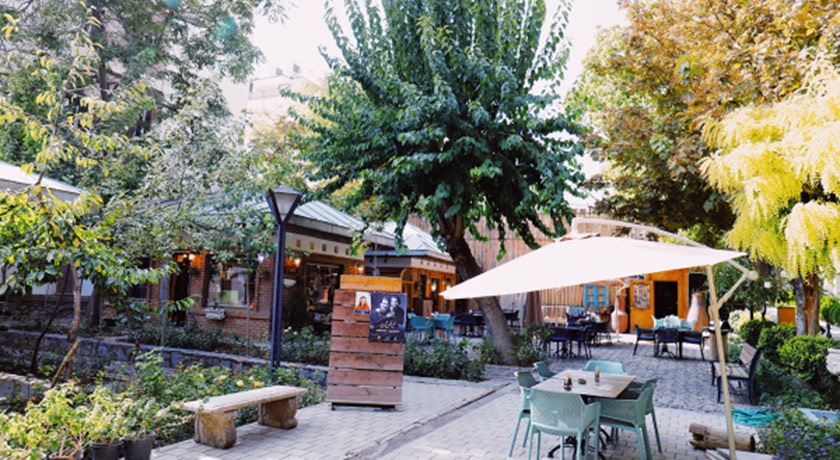  باغ موزه هنر ایرانی (باغ سپهبد) شهر تهران استان تهران