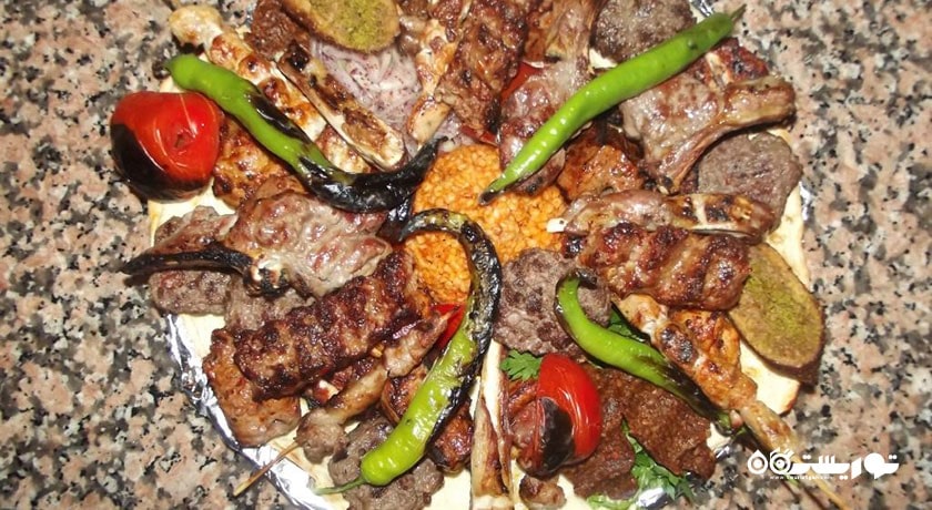 رستوران رستوران اتانتیک اجاکباشی شهر بدروم 