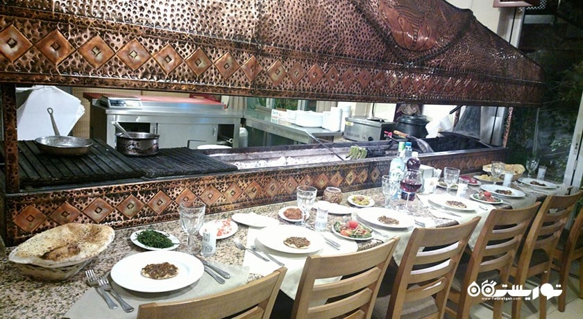 رستوران رستوران اتانتیک اجاکباشی شهر بدروم 