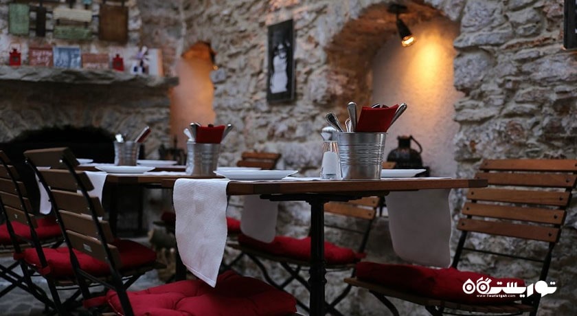 رستوران رستوران آولو بیسترو شهر بدروم 