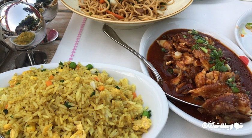 رستوران رستوران اژدهای قرمز شهر بدروم 