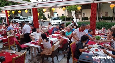 رستوران رستوران اژدهای قرمز شهر بدروم 