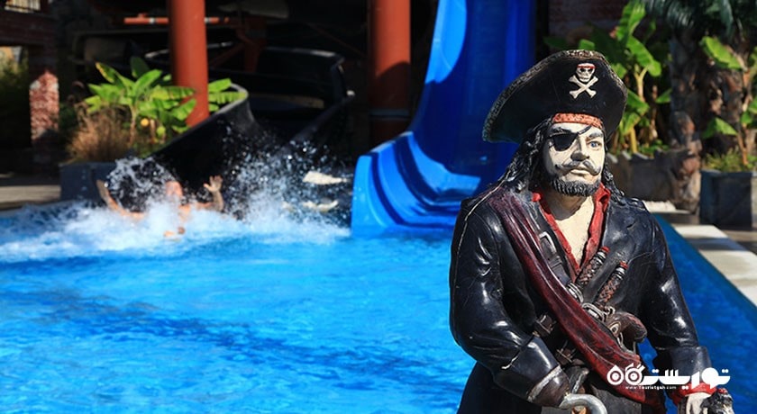 سرگرمی پارک آبی پایرتس این کاکتوس شهر ترکیه کشور بدروم