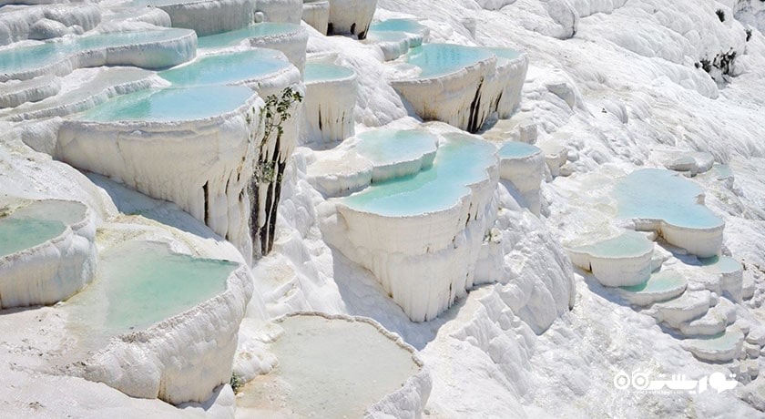 سرگرمی سفر روزانه از بدروم به پاموکاله و هیراپولیس شهر ترکیه کشور بدروم