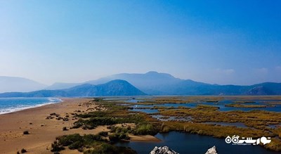 سرگرمی سفر تمام روزه از بدروم به دالیان با کروز، ساحل ایزتوزو شهر ترکیه کشور بدروم