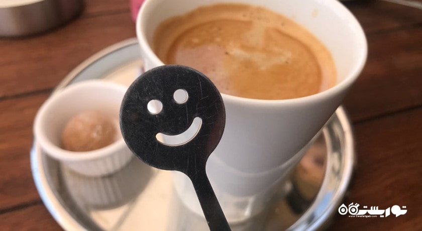 رستوران کافه رستوران آکواریوم شهر مارماریس 