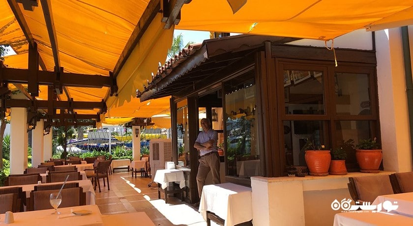 رستوران رستوران آناناس شهر مارماریس 