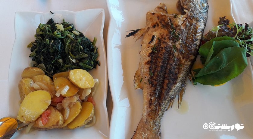 رستوران رستوران آناناس شهر مارماریس 