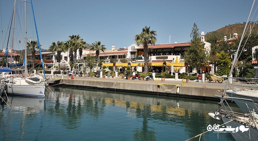 رستوران رستوران آناناس شهر مارماریس 