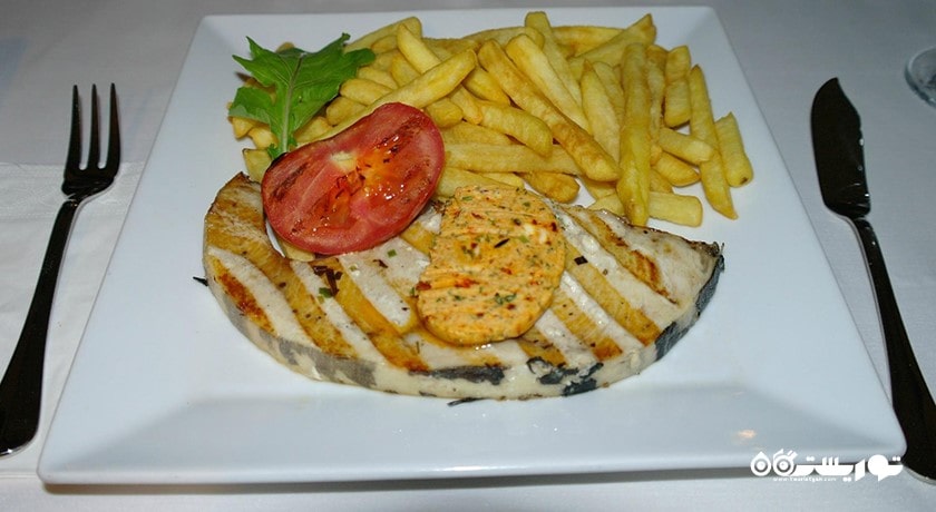 رستوران رستوران آناناس شهر مارماریس 