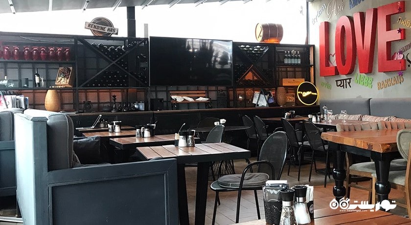 رستوران کافه رستوران پوکا بیچ شهر مارماریس 