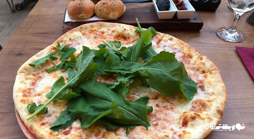 رستوران کافه رستوران پوکا بیچ شهر مارماریس 