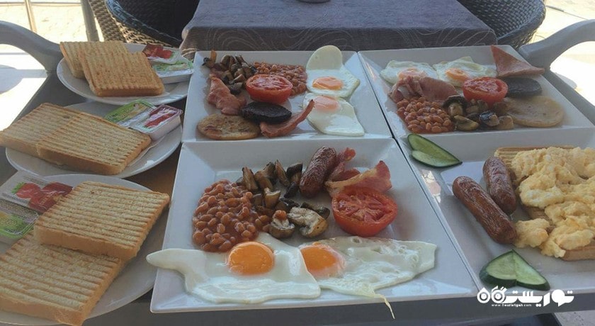 رستوران کازینز استیک هاوس فان اند پاب -  شهر مارماریس