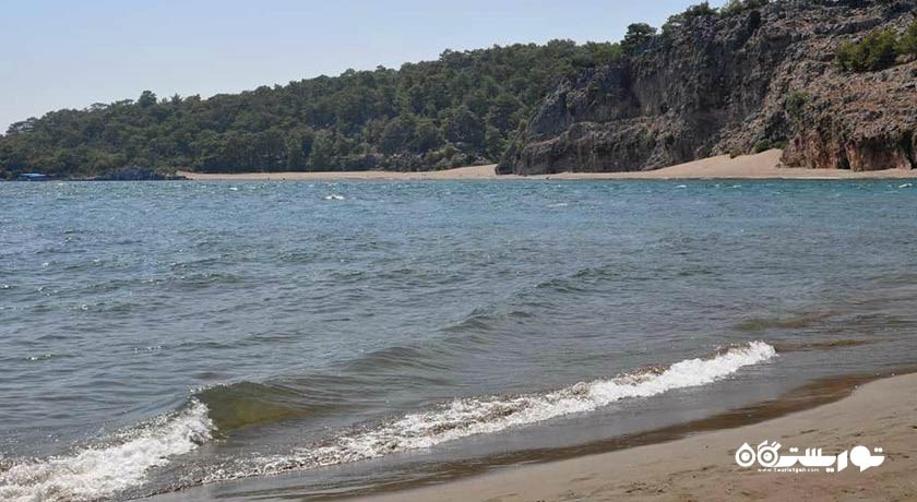 سرگرمی ساحل ایزتوزو (ساحل لاکپشت) شهر ترکیه کشور مارماریس